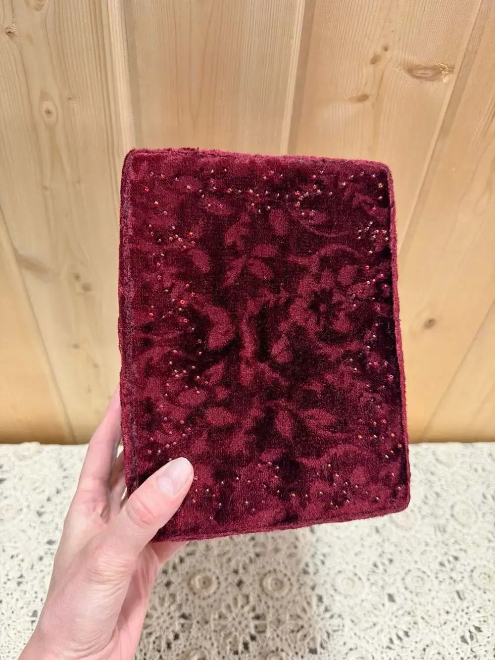 Vintage Burgundy Velvet Jewelry Keepsake Trinket Box Beaded Floral Accent